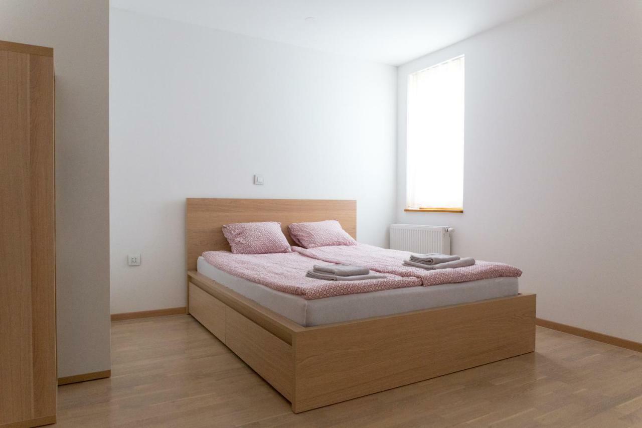 Auredius Deluxe Apartment كْرانْيِسكا غورا المظهر الخارجي الصورة
